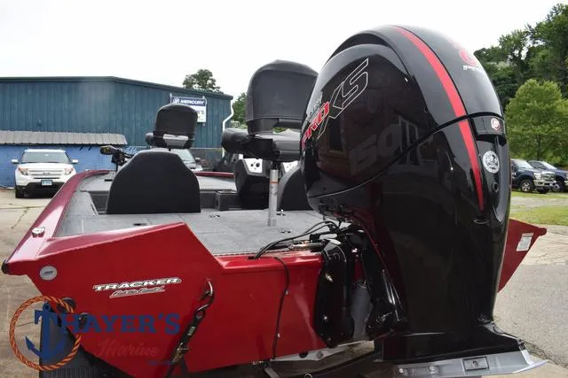 Slide: The Image of Tracker Pro Team 195 Tournament Edition 2025 - 12