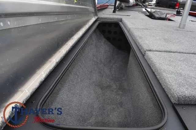 Slide: The Image of Tracker Pro Team 195 Tournament Edition 2025 - 18