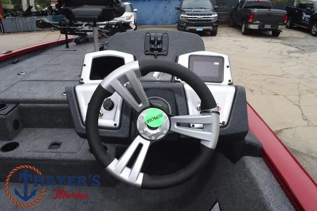 Slide: The Image of Tracker Pro Team 195 Tournament Edition 2025 - 37