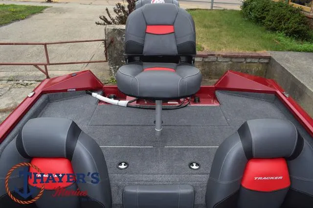 Slide: The Image of Tracker Pro Team 195 Tournament Edition 2025 - 41