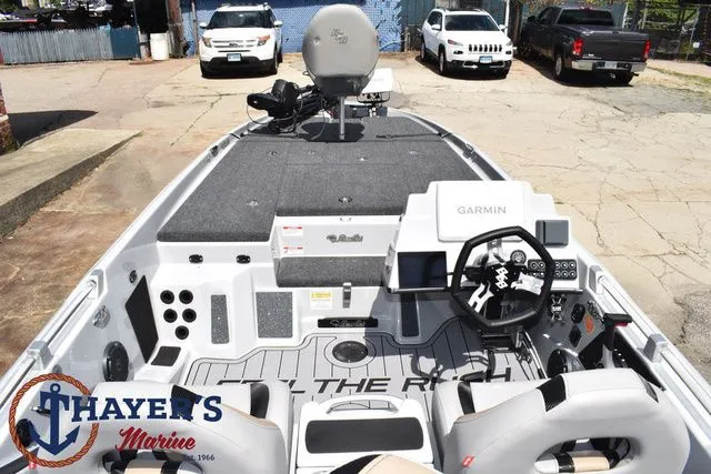 Slide: The Image of Bass Cat Cougar FTD 2025 - 64