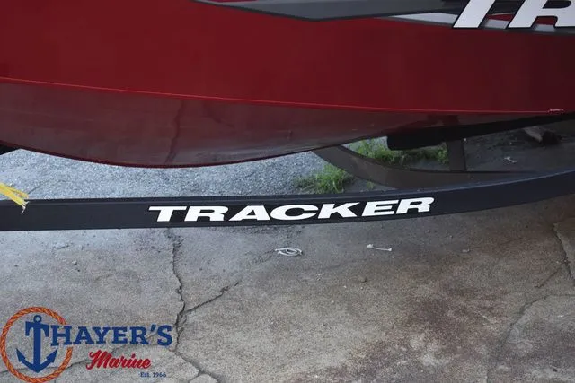 Slide: The Image of Tracker Super Guide V-16 SC 2026 - 14