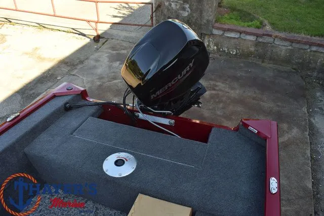 Slide: The Image of Tracker Super Guide V-16 SC 2026 - 7