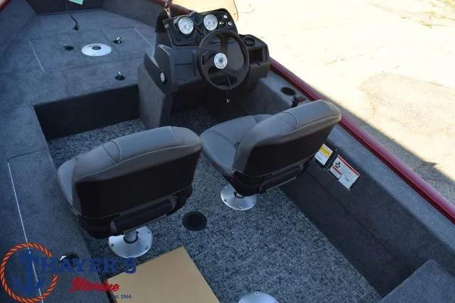 Slide: The Image of Tracker Super Guide V-16 SC 2026 - 8