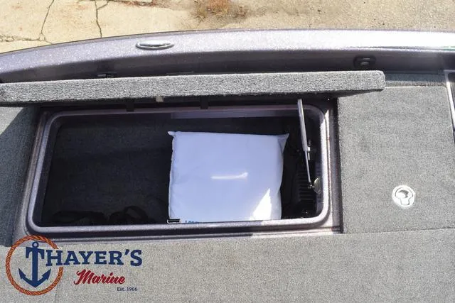 Slide: The Image of Phoenix Bass Boats 921 Elite 2023 - 18