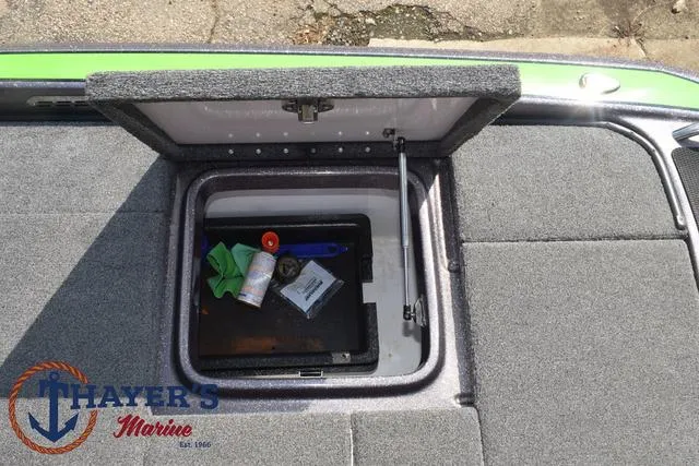 Slide: The Image of Phoenix Bass Boats 921 Elite 2023 - 37