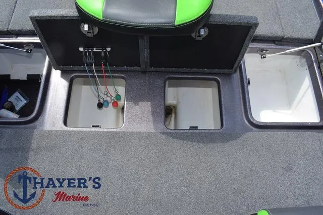 Slide: The Image of Phoenix Bass Boats 921 Elite 2023 - 39