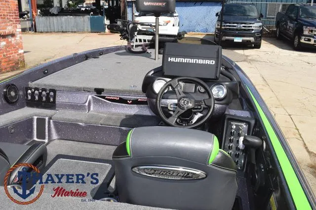 Slide: The Image of Phoenix Bass Boats 921 Elite 2023 - 43