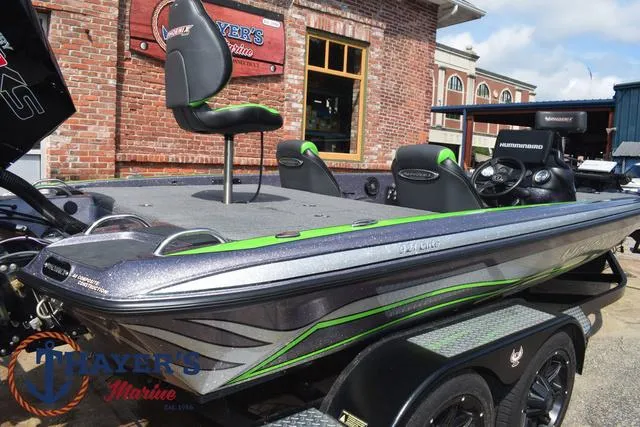 Slide: The Image of Phoenix Bass Boats 921 Elite 2023 - 49