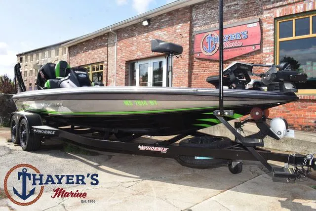 Slide: The Image of Phoenix Bass Boats 921 Elite 2023 - 52