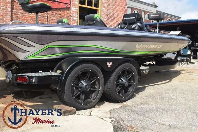 Slide: The Image of Phoenix Bass Boats 921 Elite 2023 - 55