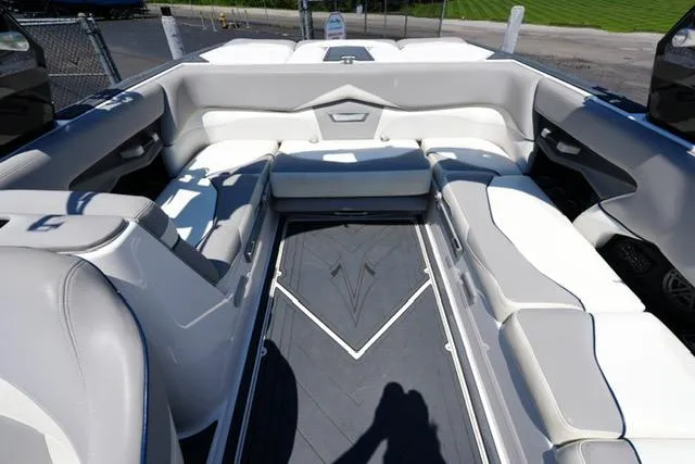 Slide: The Image of 2016 Supra SA400-550 boat interior with spacious seating and modern design. - 13