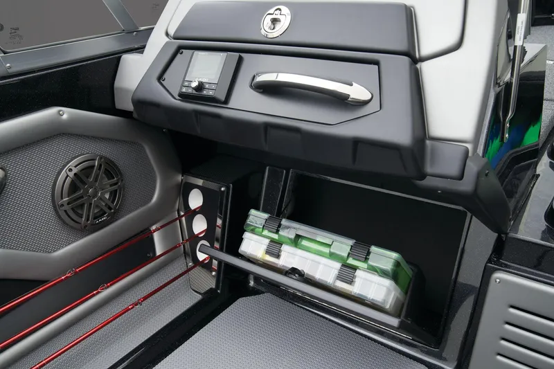 Slide: The Image of Ranger 620FS Cup-Equipped 2025 - 18