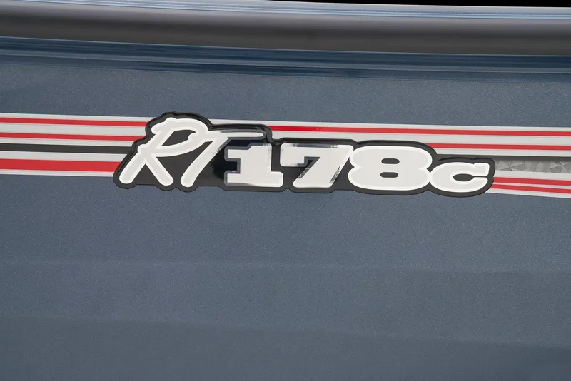 Slide: The Image of Ranger RT178C 2025 - 42