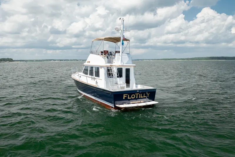 Slide: The Image of Sabre 36 Flybridge 2002 - 9