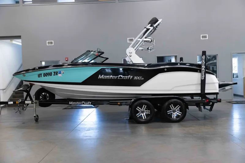 The Image of MasterCraft NXT 20 2019 - 0