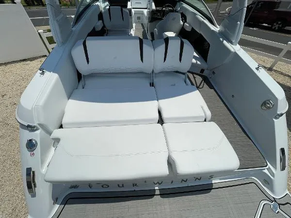 Slide: The Image of Four Winns H6 OB LAST ONE 2025 - 20