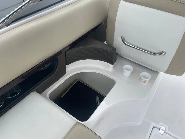 Slide: The Image of Regal 2700 Bowrider 2014 - 24