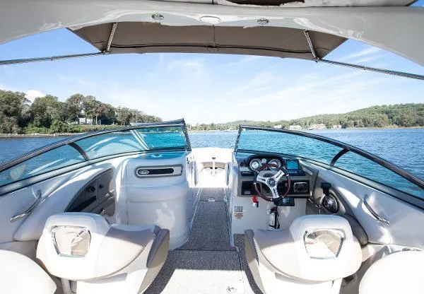 Slide: The Image of Crownline Boats 285SS 2017 - 23