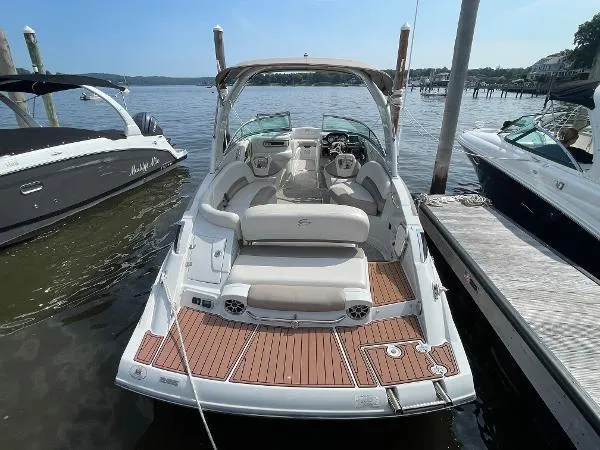 Slide: The Image of Crownline Boats 285SS 2017 - 31