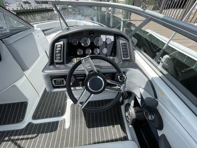 Slide: The Image of Formula 270 Bowrider 2014 - 17