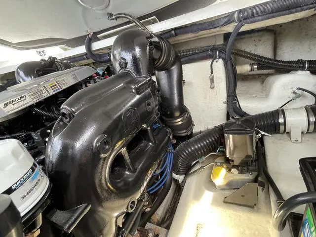 Slide: The Image of Formula 270 Bowrider 2014 - 44