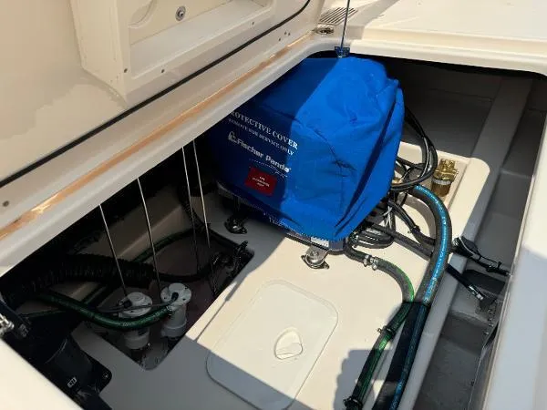 Slide: The Image of Grady-White Canyon 386 2025 - 19