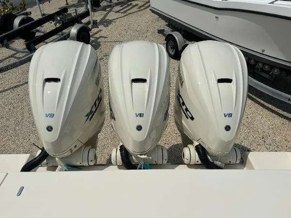 Slide: The Image of Grady-White Canyon 386 2025 - 22