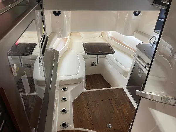 Slide: The Image of Grady-White Canyon 386 2025 - 28