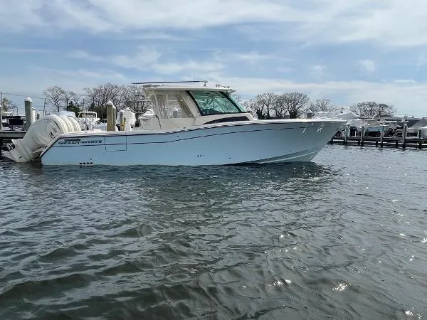 Slide: The Image of Grady-White Canyon 386 2025 - 6