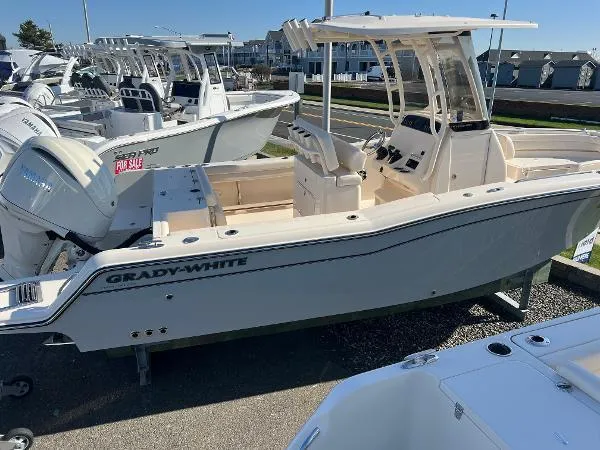 Slide: The Image of Grady-White Fisherman 236 2025 - 3