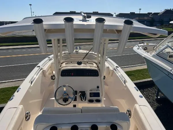 Slide: The Image of Grady-White Fisherman 236 2025 - 7