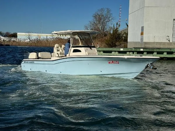 Slide: The Image of Grady-White 281 2024 - 13