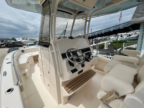 Slide: The Image of Grady-White 281 2024 - 38