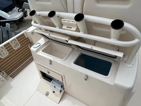 Slide: The Image of Grady-White 281 2024 - 41