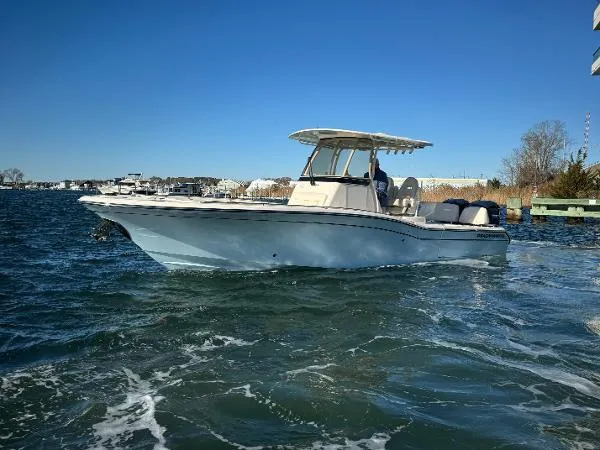 Slide: The Image of Grady-White 281 2024 - 7