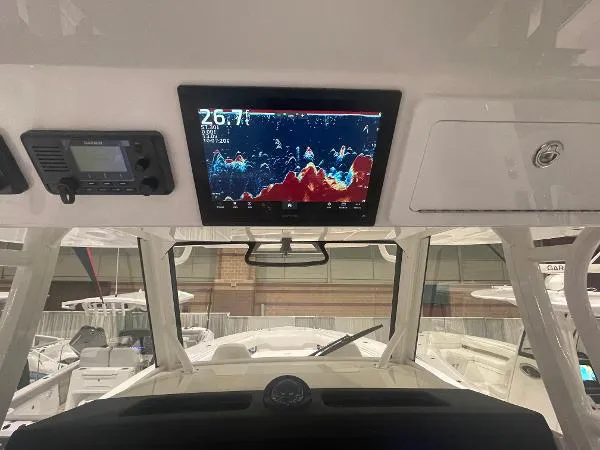 Slide: The Image of Regulator Marine 37 2024 - 60