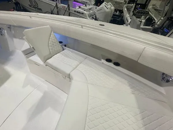 Slide: The Image of Regulator Marine 37 2024 - 64