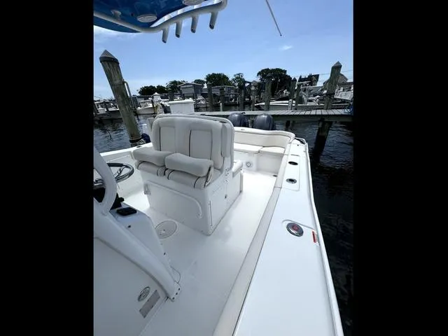 Slide: The Image of Sea Hunt Ultra 275 SE 2022 - 39