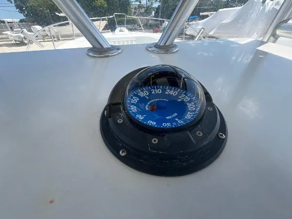 Slide: The Image of Dusky 256 Center Console 2001 - 31