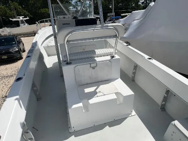 Slide: The Image of Dusky 256 Center Console 2001 - 40