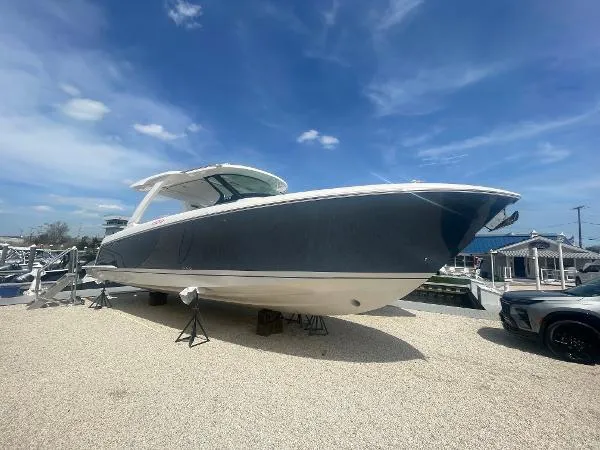 Slide: The Image of Tiara 38LS 2025 - 1