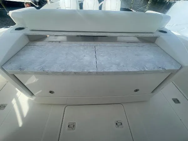 Slide: The Image of Tiara 38LS 2025 - 5