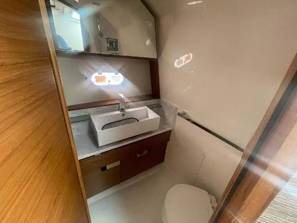 Slide: The Image of Tiara 38LS 2025 - 8