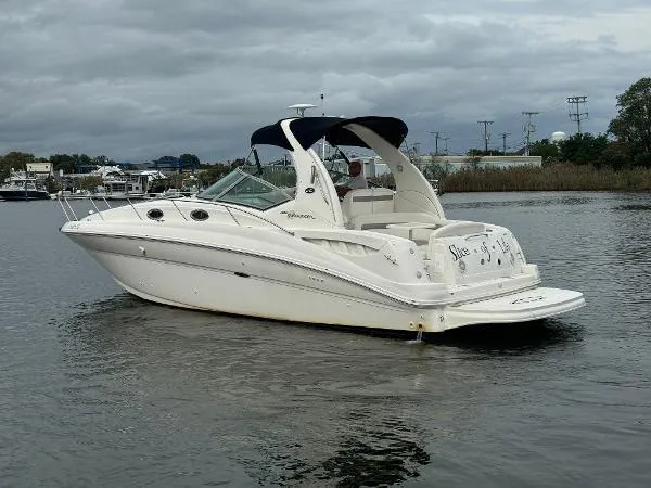 Slide: The Image of Sea Ray 320 Sundancer 2003 - 14