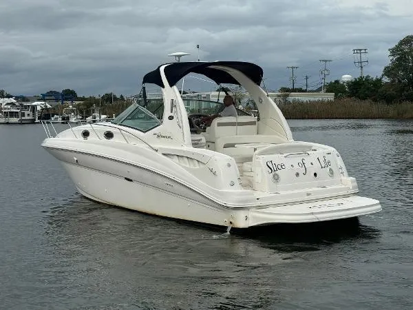 Slide: The Image of Sea Ray 320 Sundancer 2003 - 15