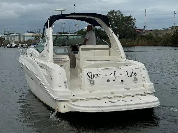 Slide: The Image of Sea Ray 320 Sundancer 2003 - 16