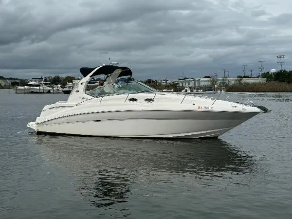 Slide: The Image of Sea Ray 320 Sundancer 2003 - 2
