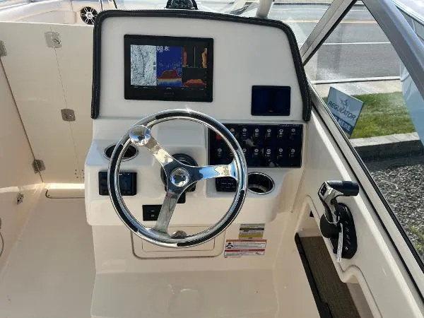 Slide: The Image of Grady-White Freedom 235 2025 - 5