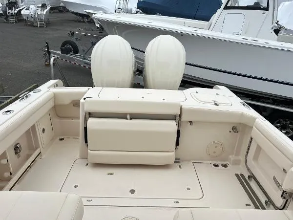 Slide: The Image of Grady-White Freedom 285 2025 - 10